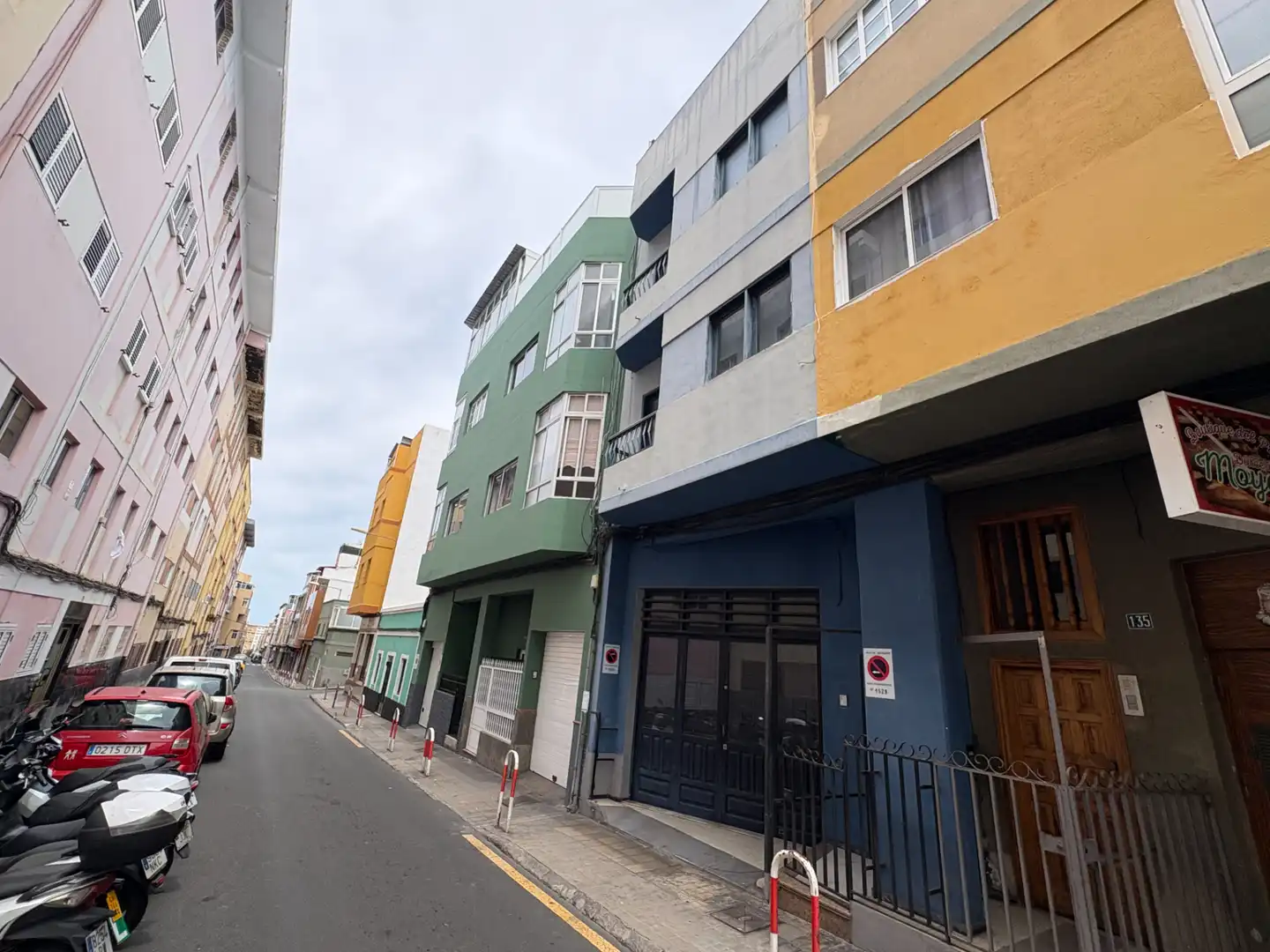 Vista exterior de Pis en venda en Las Palmas de Gran Canaria amb Balcó