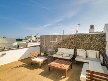 Penthouse mit Aufzug zum Verkauf in Eixample
