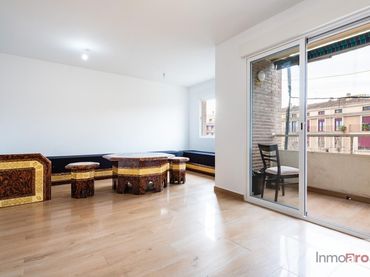 Appartamento con ascensore in vendita a Centro