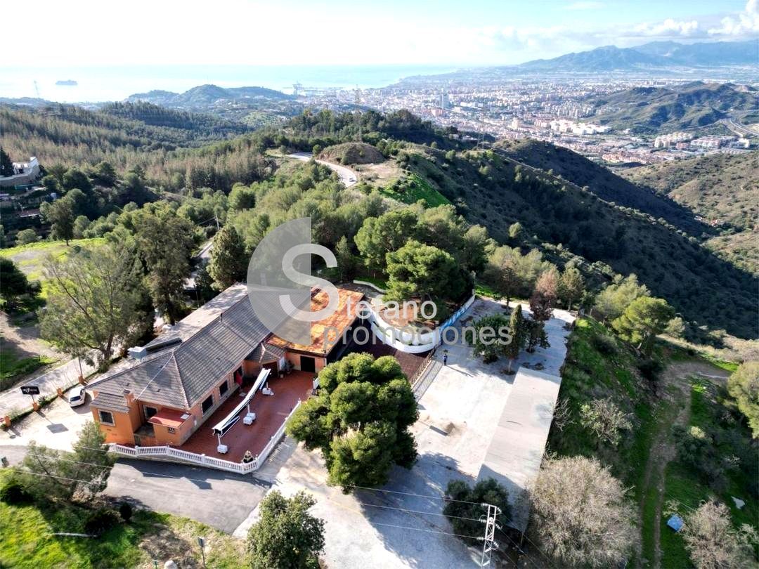 Finca rústica en venda en Málaga Capital amb Aire condicionat, Calefacció i Jardí privat