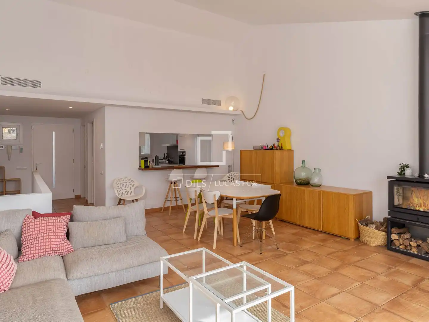 Living room of Houses for sale in Cadaqués  with Air Conditioner, Heating and Terrace