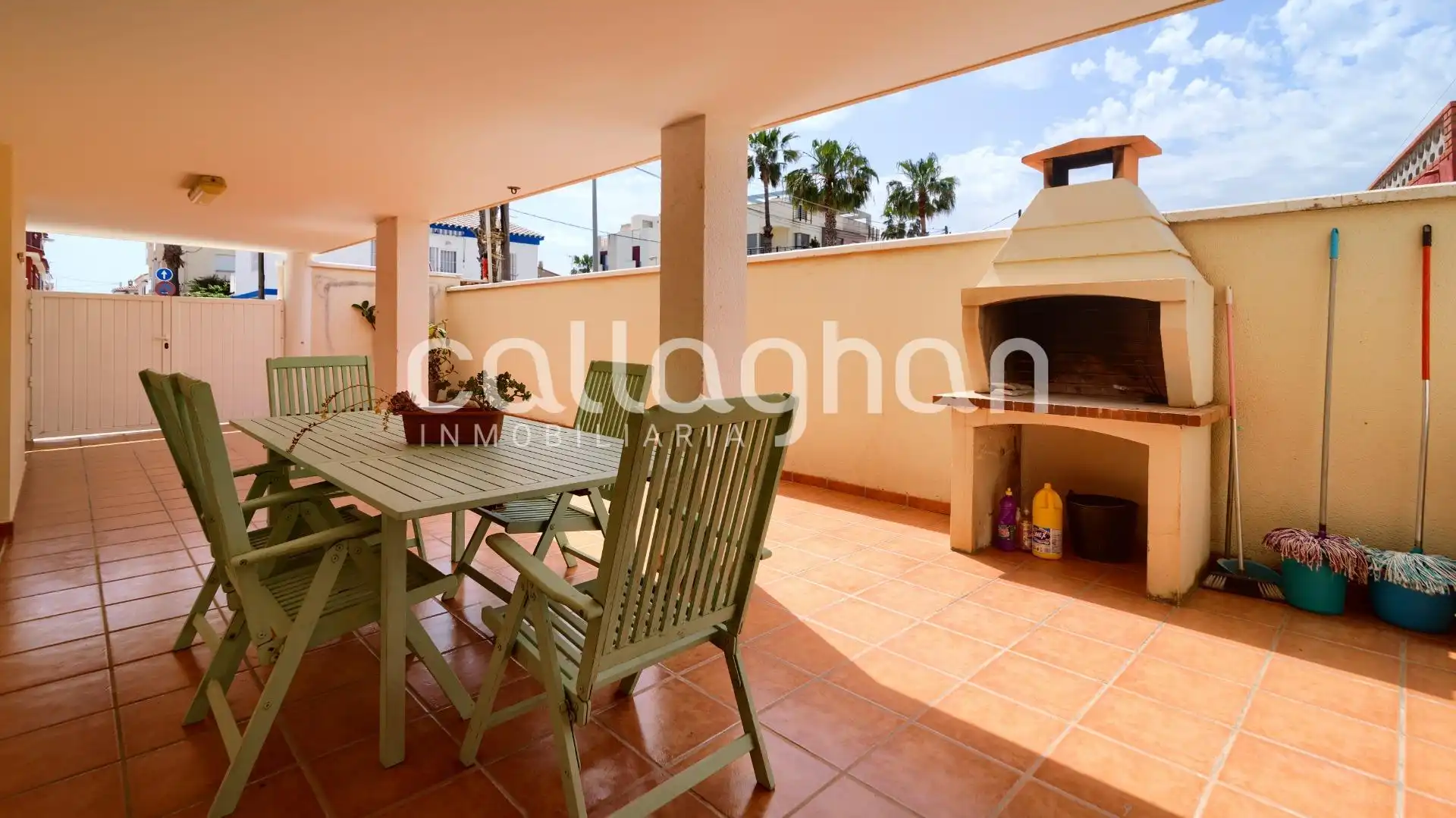 Casa bifamiliare in vendita a Calle del Cerezo