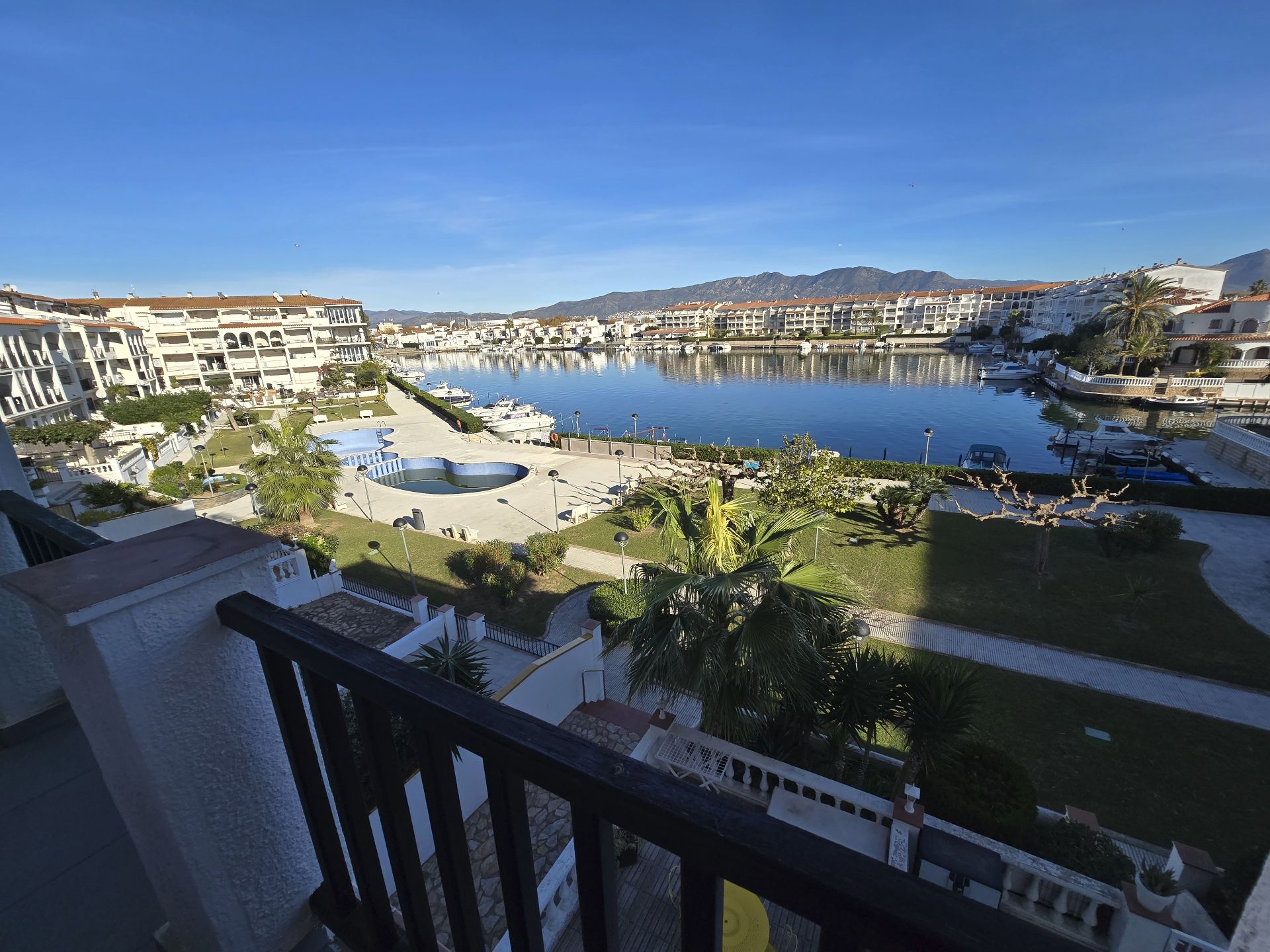 Dormitori de Apartament en venda en Empuriabrava amb Aire condicionat, Calefacció i Terrassa