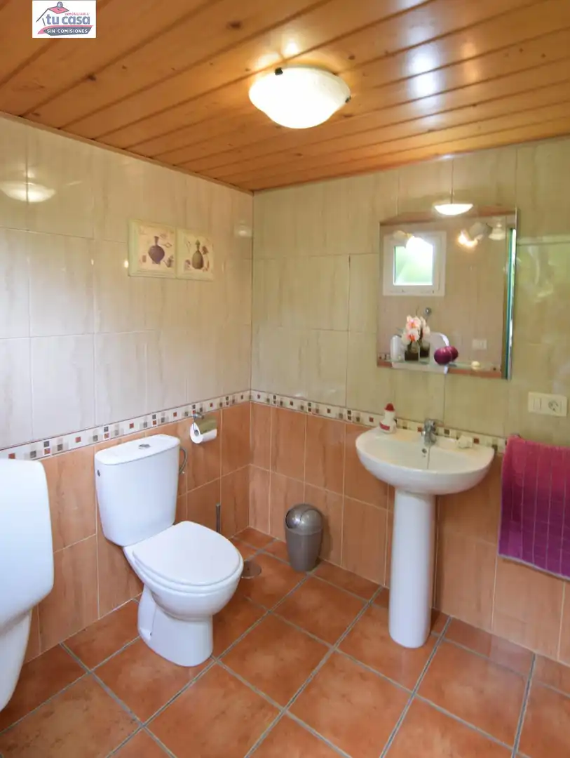 Bathroom of Houses for sale in Santa María de Guía de Gran Canaria  with Air Conditioner, Heating and Private garden