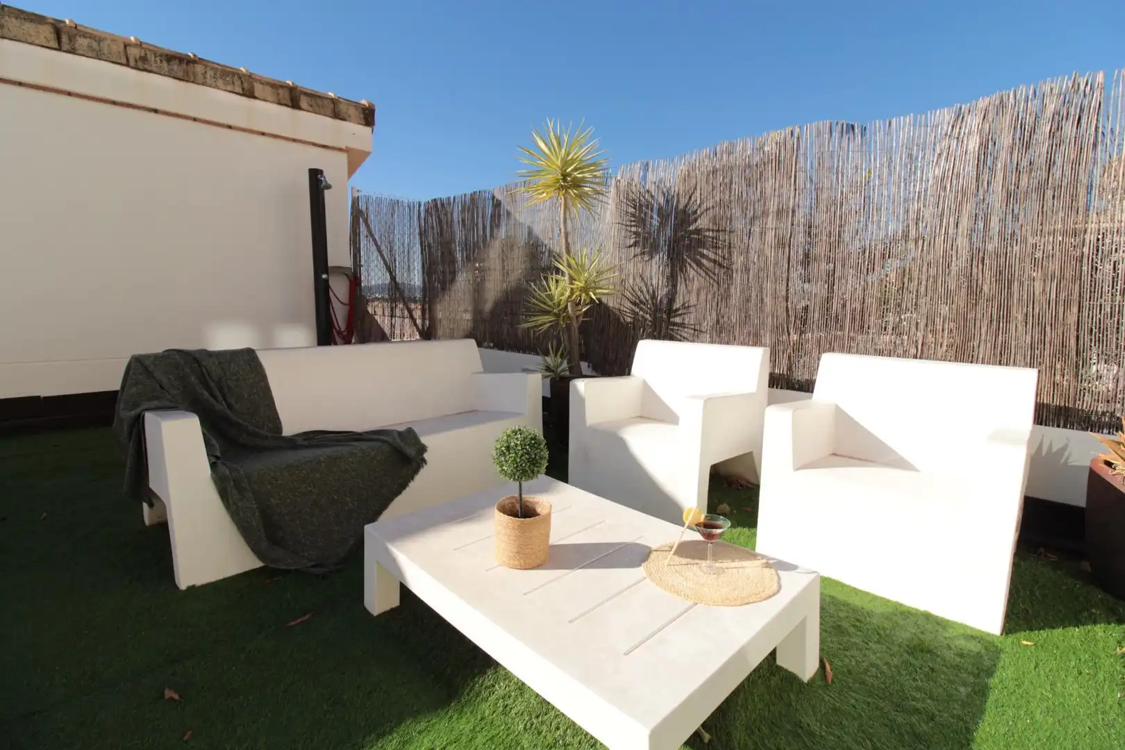 Terrassa de Casa o xalet en venda en Alzira amb Aire condicionat, Jardí privat i Parquet