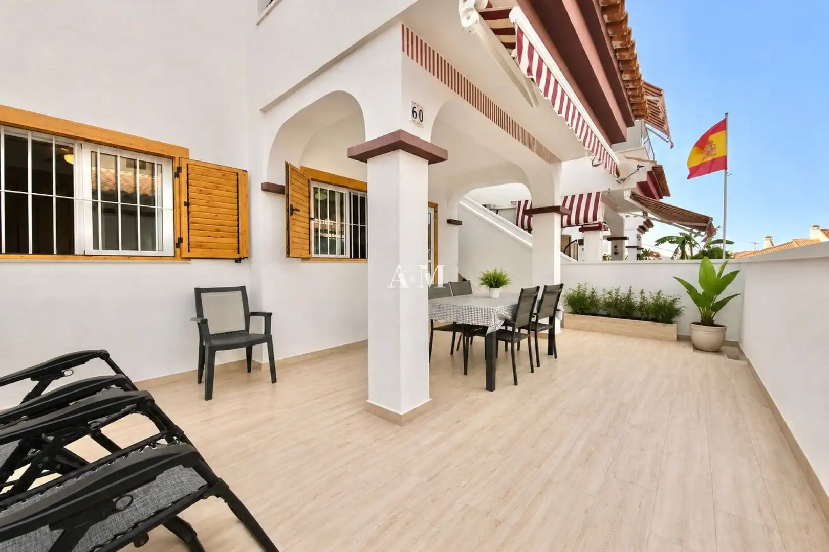 Terrasse von Erdgeschoss zur Miete in Pilar de la Horadada mit Klimaanlage, Heizung und Privatgarten