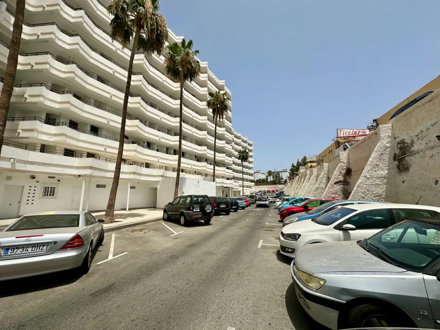 Parking de Piso de alquiler en San Bartolomé de Tirajana con Amueblado, Lavadora y Microondas