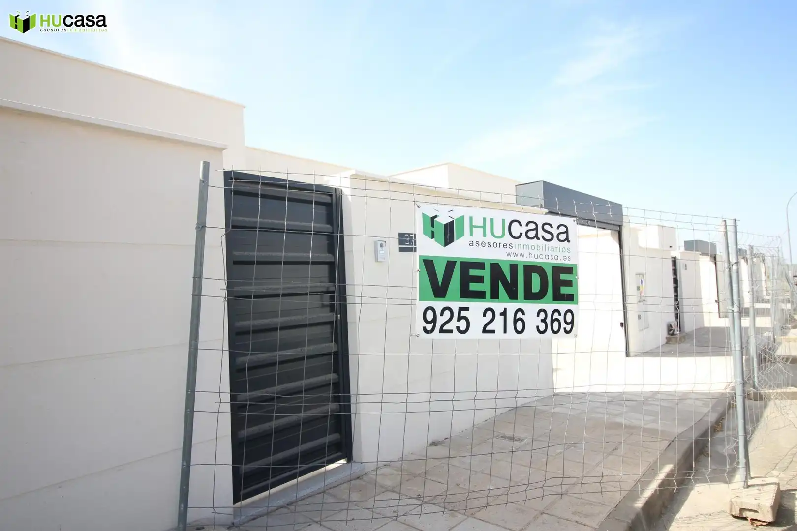 Casa adosada en venta en Argés