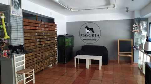 LOCAL COMERCIAL EN AVENIDA PRINCIPAL CON POSIBILIDAD DE CONVERTIR EN VIVIENDA