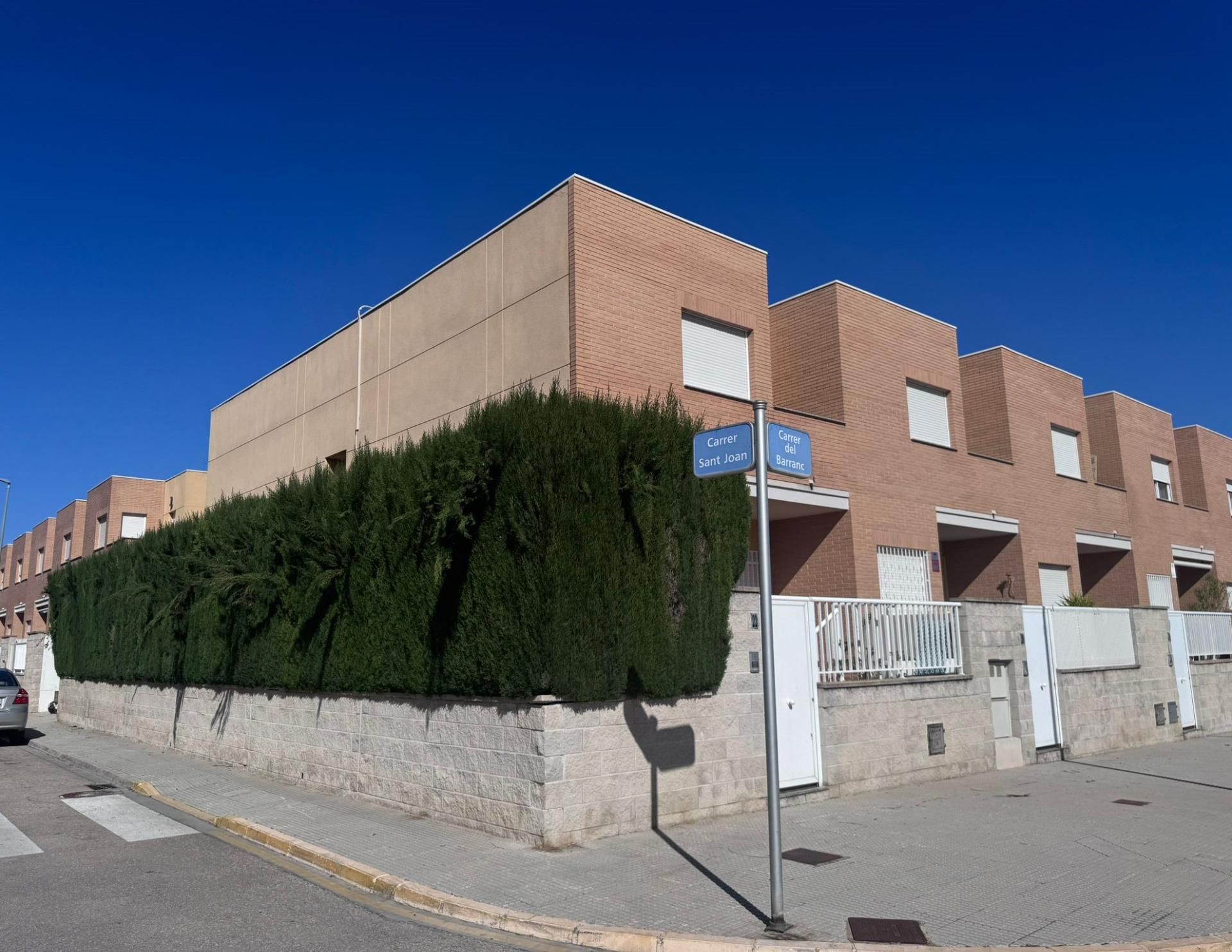 Casa adosada en venta en Guardamar de la Safor