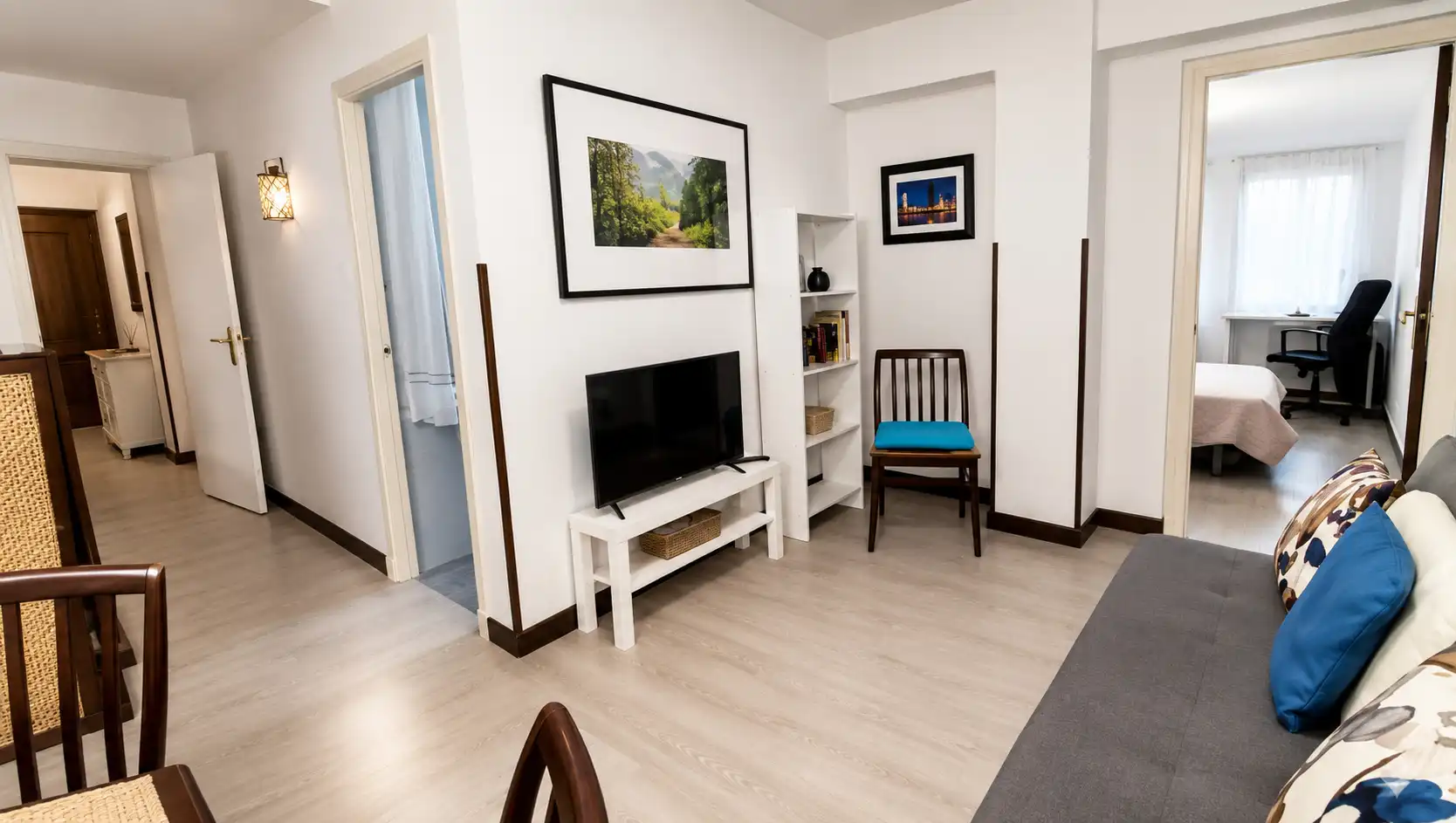 Living room of Flat for rent in Santander  with Furnished and Oven