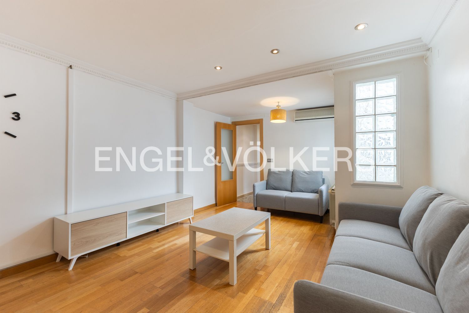 Sala d'estar de Apartament de lloguer en Catarroja amb Aire condicionat, Calefacció i Moblat