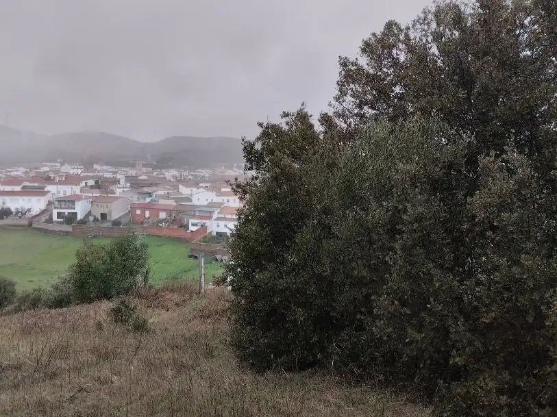 Grundstücke zum Verkauf in Puebla del Maestre