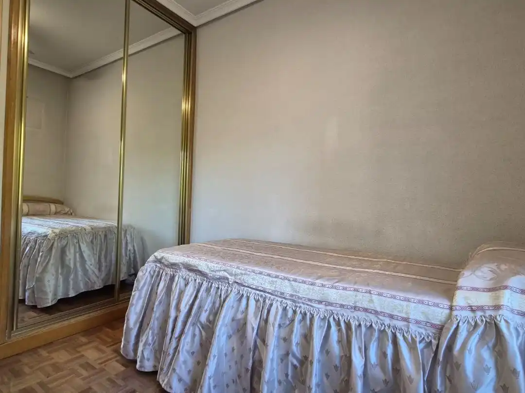Bedroom of Flat for sale in Retiro