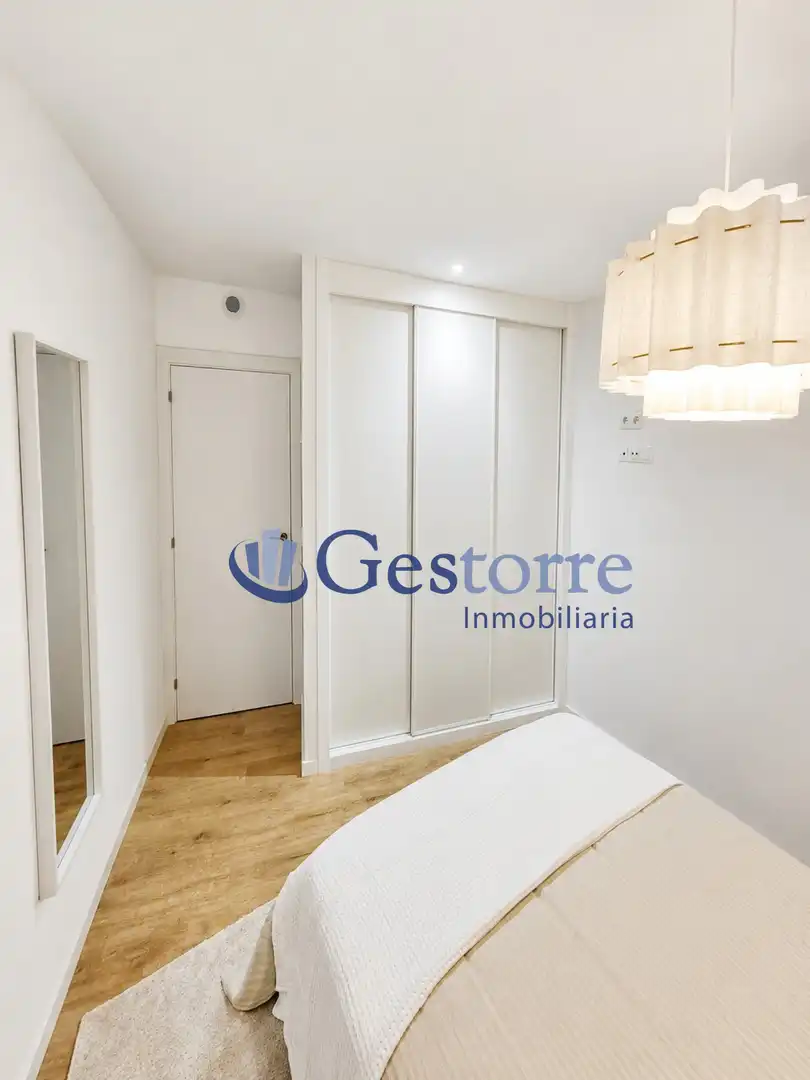 Bedroom of Flat for rent in Oviedo   with Heating and Balcony