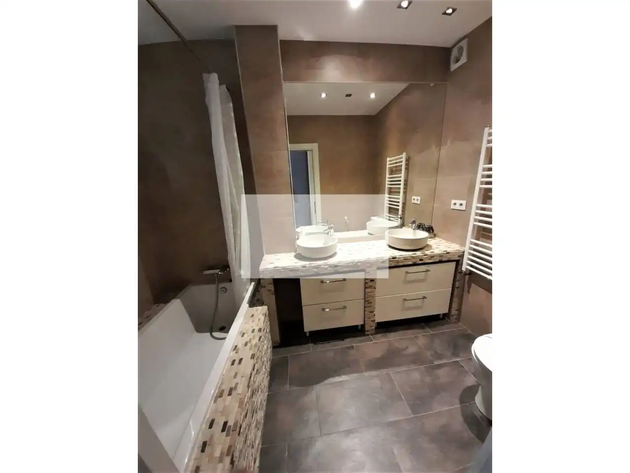 Badezimmer von Haus oder Chalet zur Miete in Sant Quirze del Vallès mit Heizung und Parkett