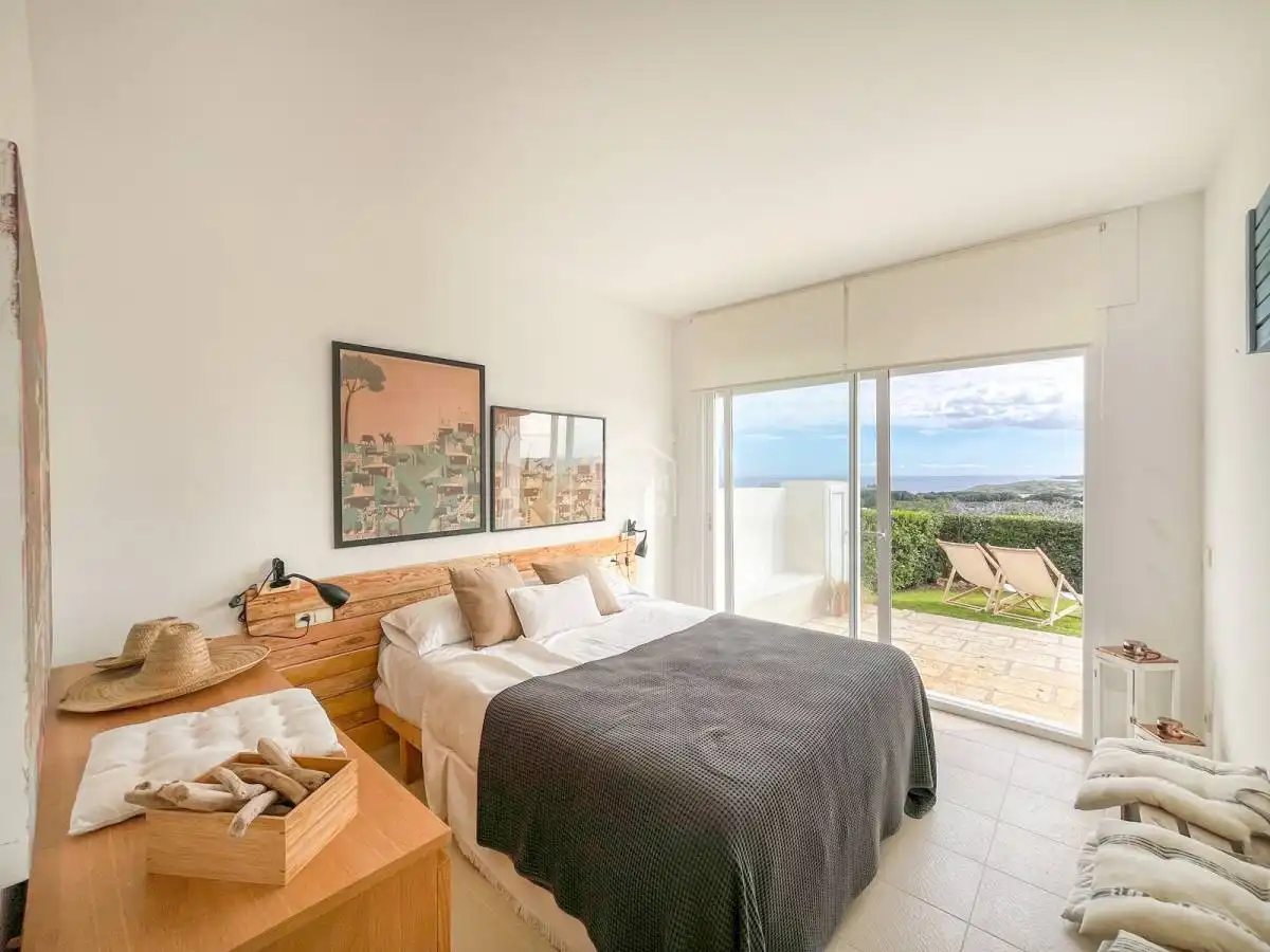 Dormitori de Apartament en venda en Es Mercadal amb Calefacció, Terrassa i Moblat