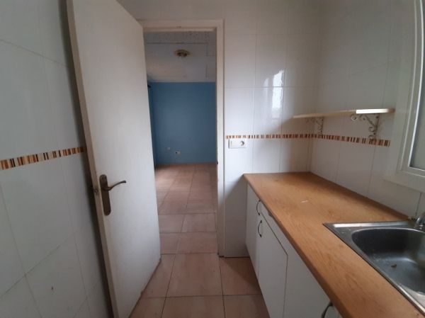 Kitchen of Flat for sale in Alcanar  with Storage room