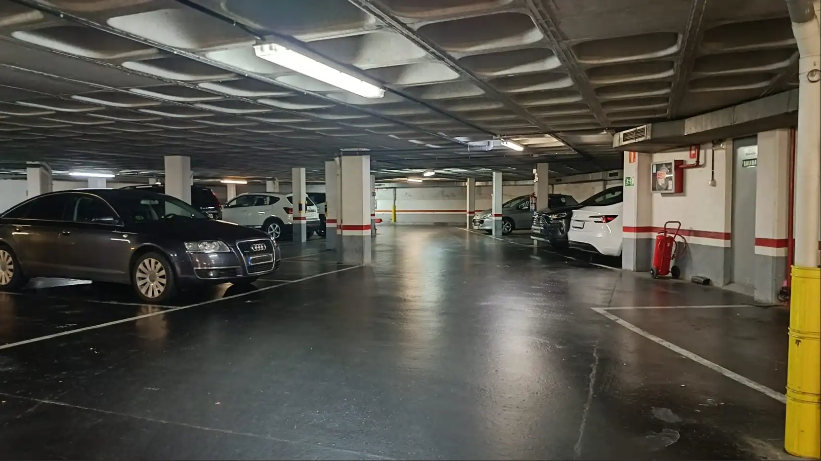 Parking of Flat for sale in Bilbao   with Heating