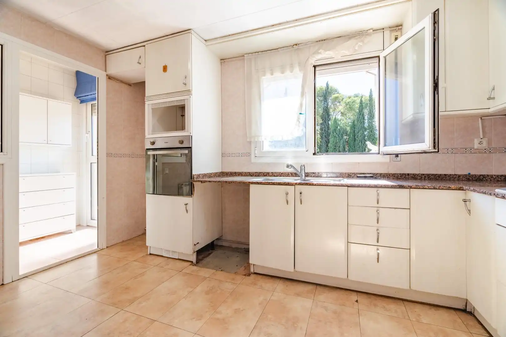 Cuina de Casa o xalet en venda en Vila-seca amb Aire condicionat, Calefacció i Jardí privat