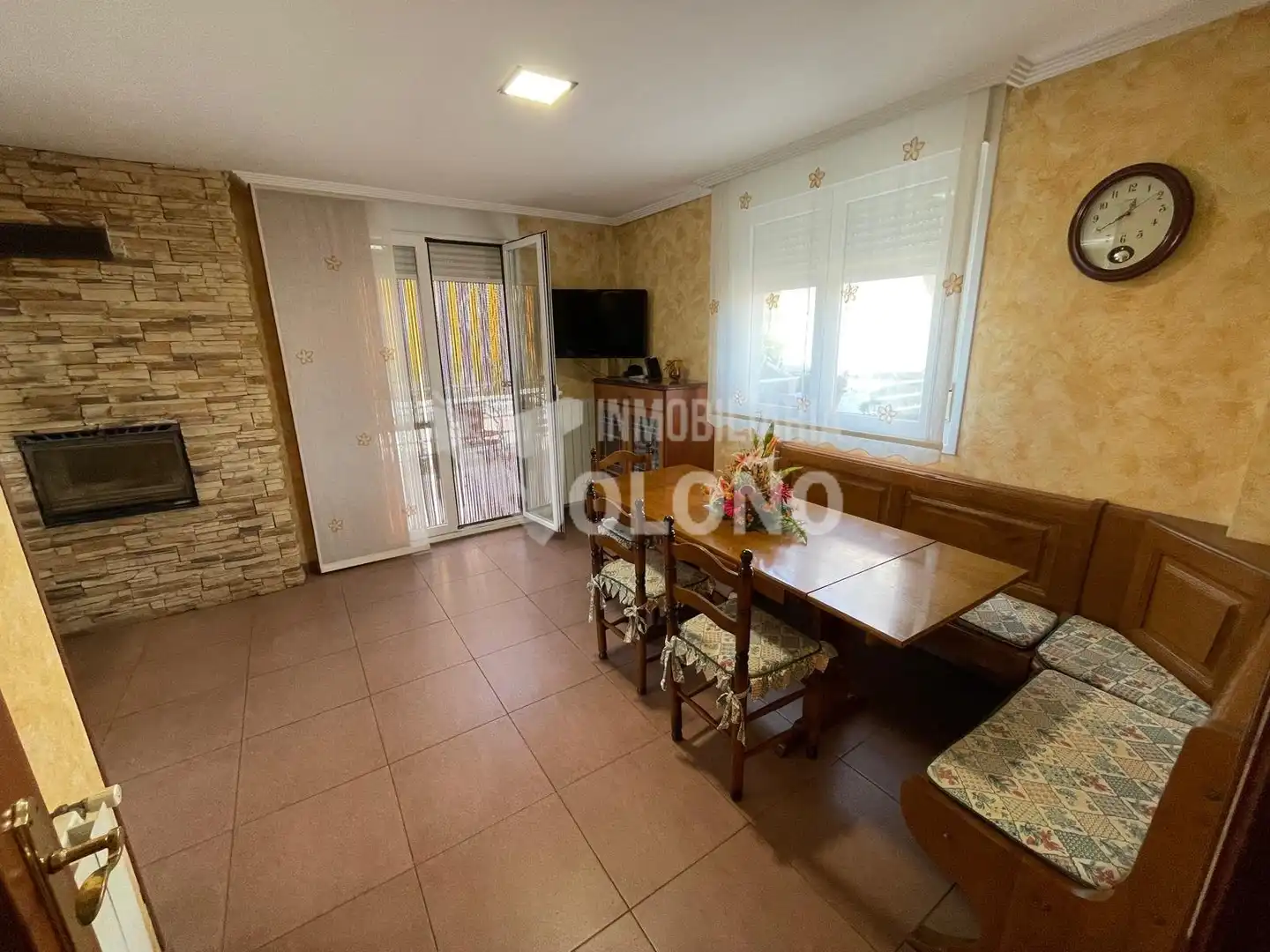 Sala d'estar de Casa o xalet en venda en Casalarreina amb Calefacció, Jardí privat i Parquet