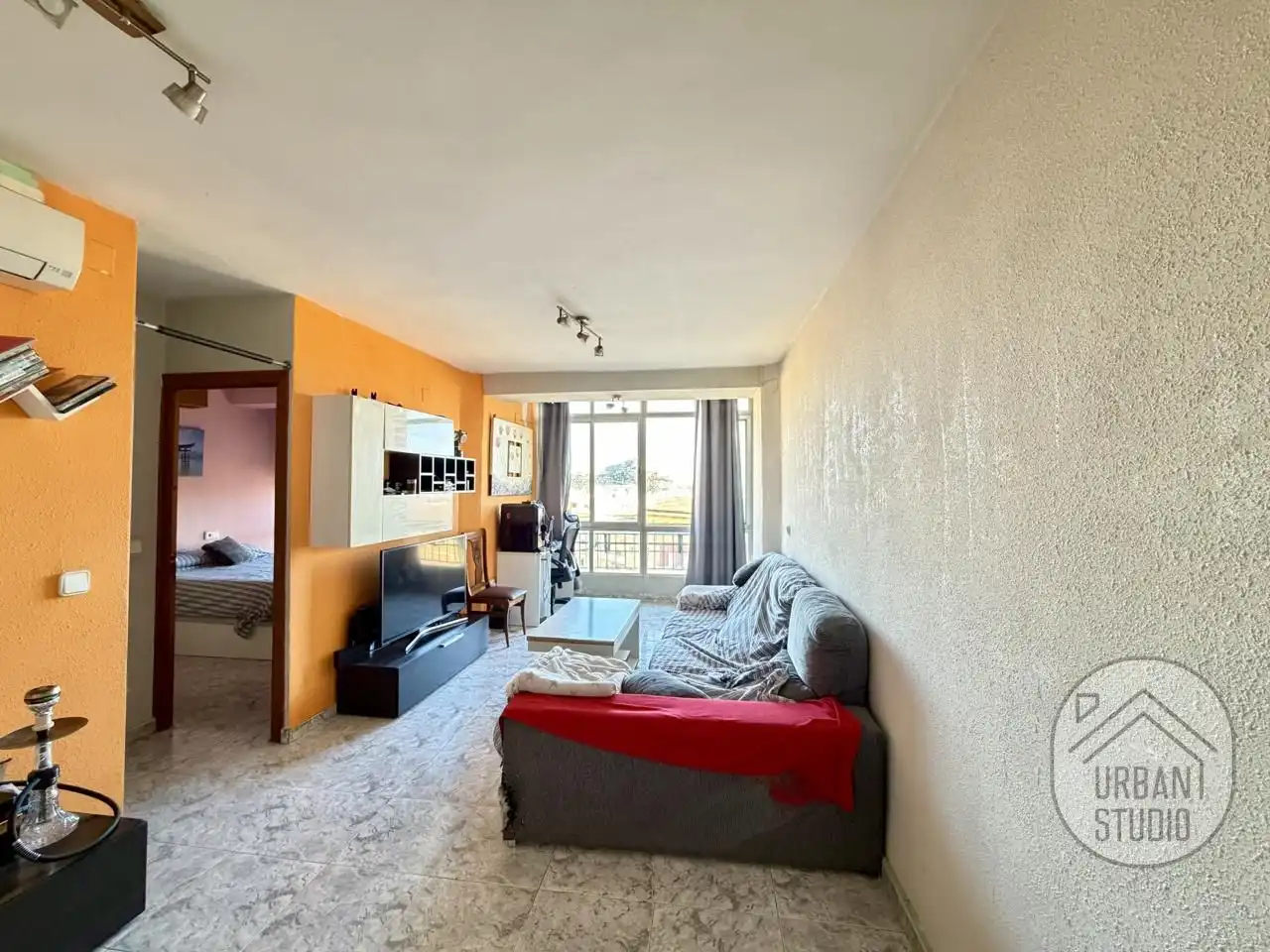 Living room of Flat for sale in Alicante / Alacant  with Air Conditioner and Furnished