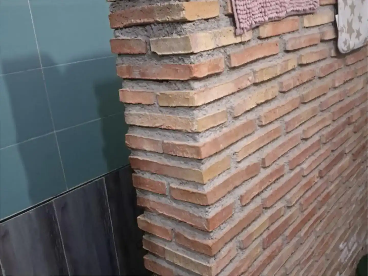 Vista exterior de Pis en venda en Navalmoral de la Mata amb Aire condicionat, Jardí privat i Traster