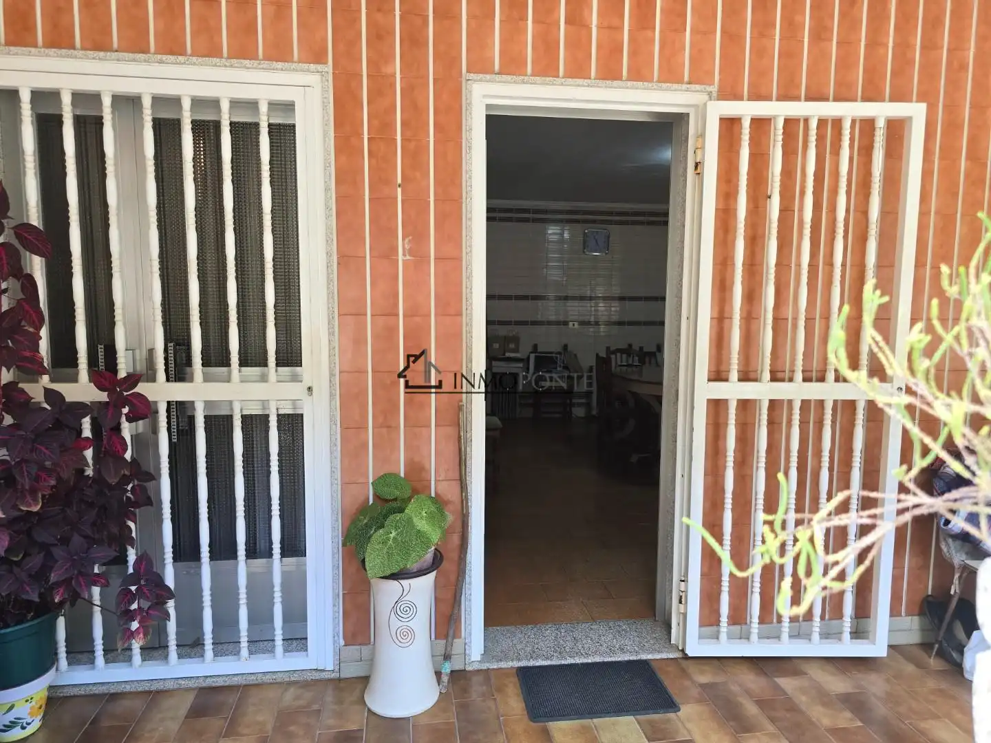 Casa o xalet en venda en Pontevedra Capital  amb Jardí privat