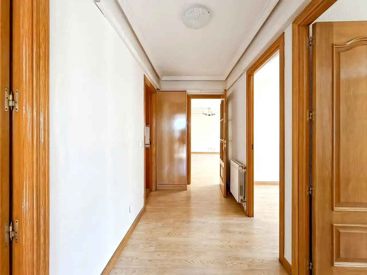 Wohnung zum Verkauf in San Sebastián de los Reyes mit Klimaanlage, Heizung und Terrasse