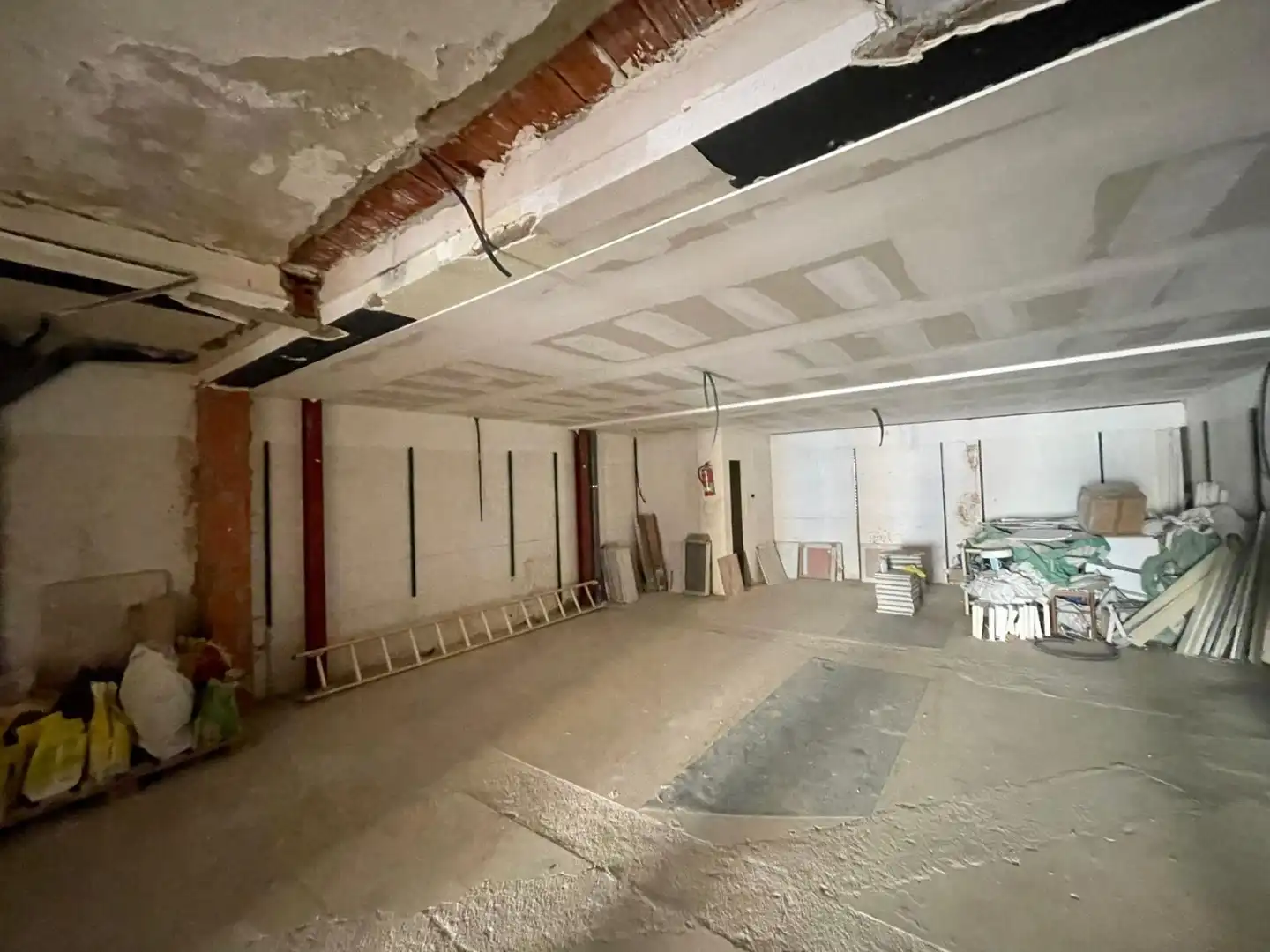 Local comercial en alquiler en Passeig Maragall, imagen 4