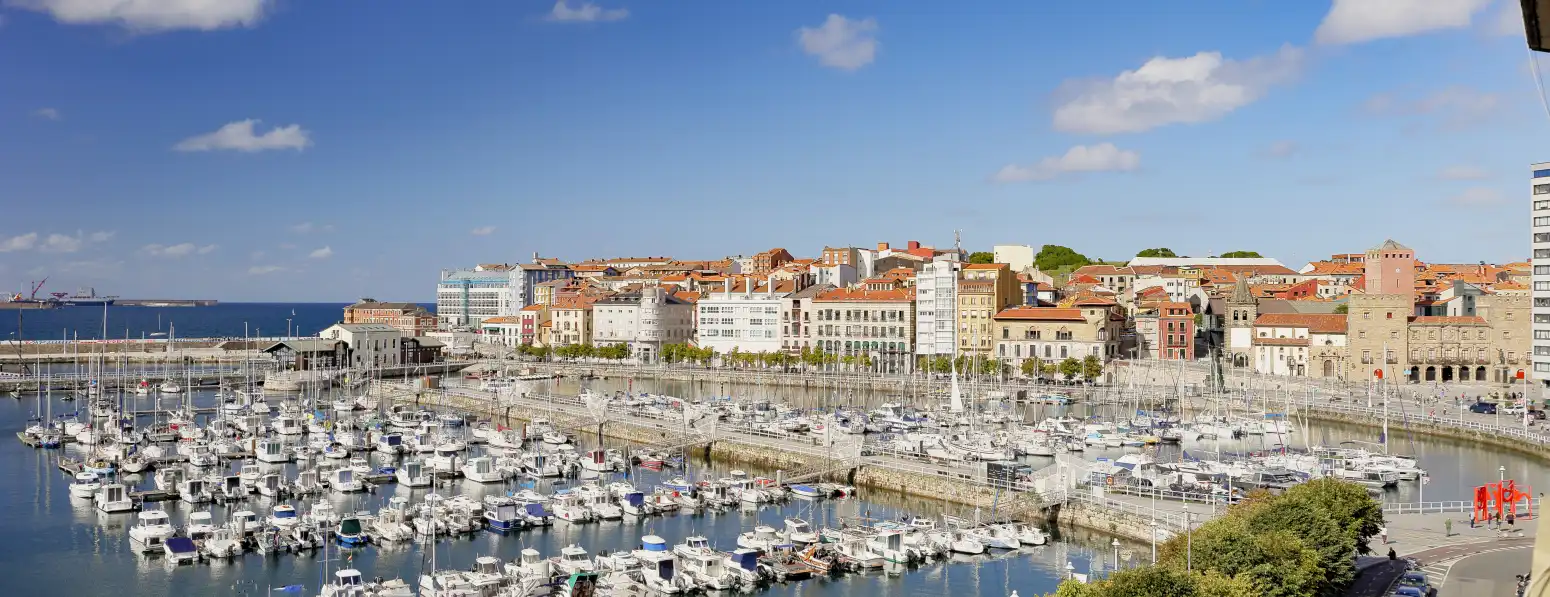 Exterior view of Flat for sale in Gijón   with Heating, Parquet flooring and Storage room