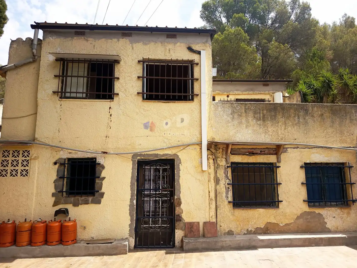 Casa amb jardí en venda a Sant Climent de Llobregat