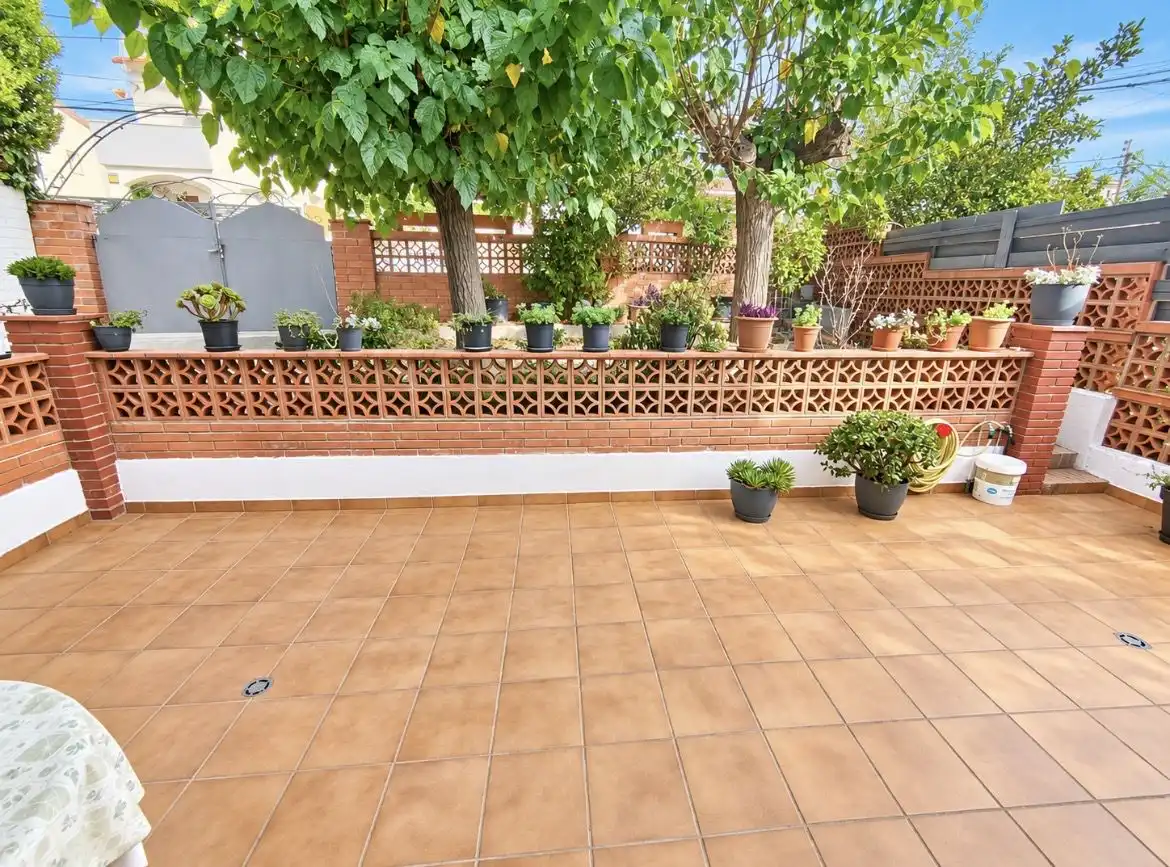 Terrassa de Casa o xalet en venda en Esparreguera amb Calefacció, Terrassa i Traster
