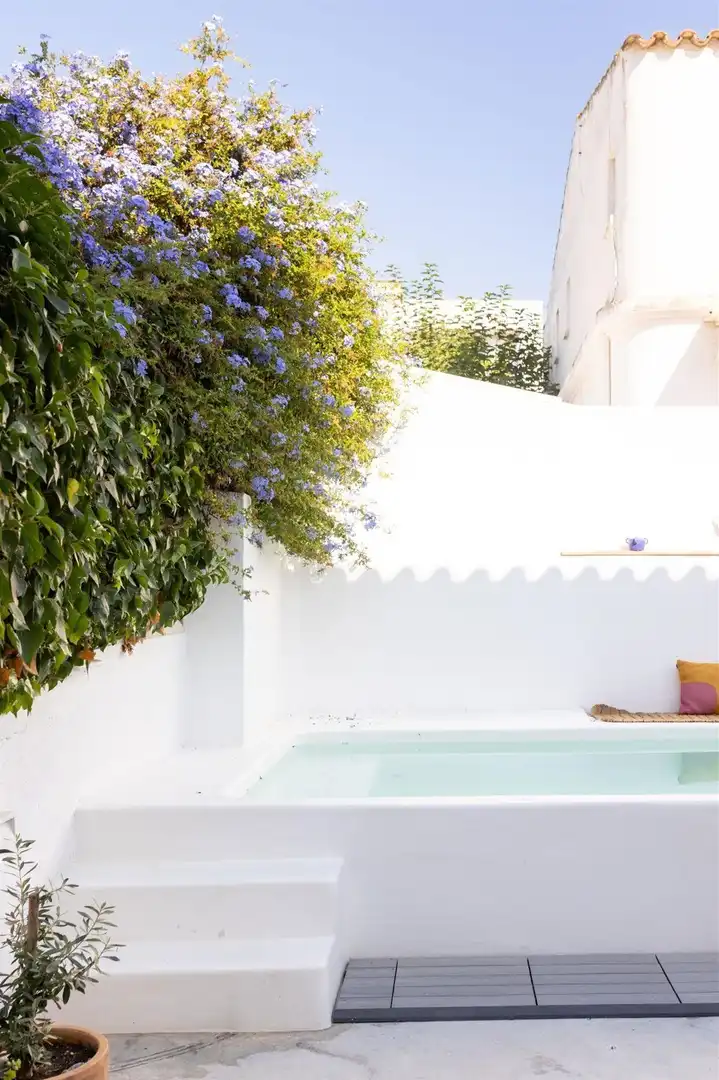 Piscina de Casa o chalet en venta en Vilanova i la Geltrú con Aire acondicionado, Calefacción y Terraza