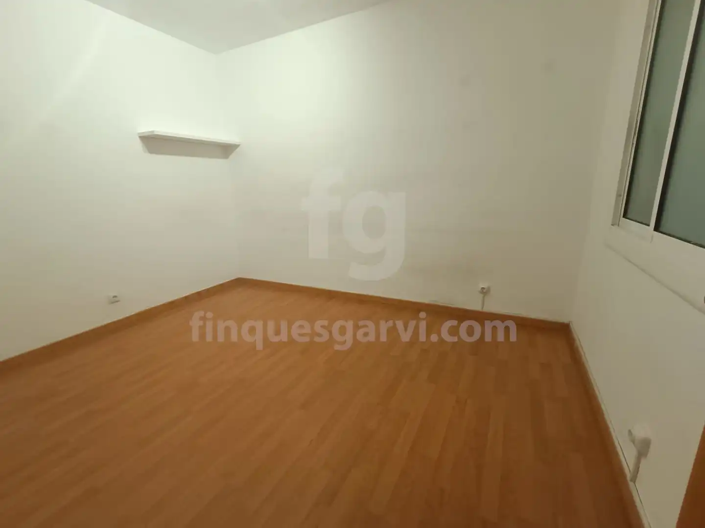 Wohnung zur Miete in L'Hospitalet de Llobregat mit Klimaanlage und Balkon