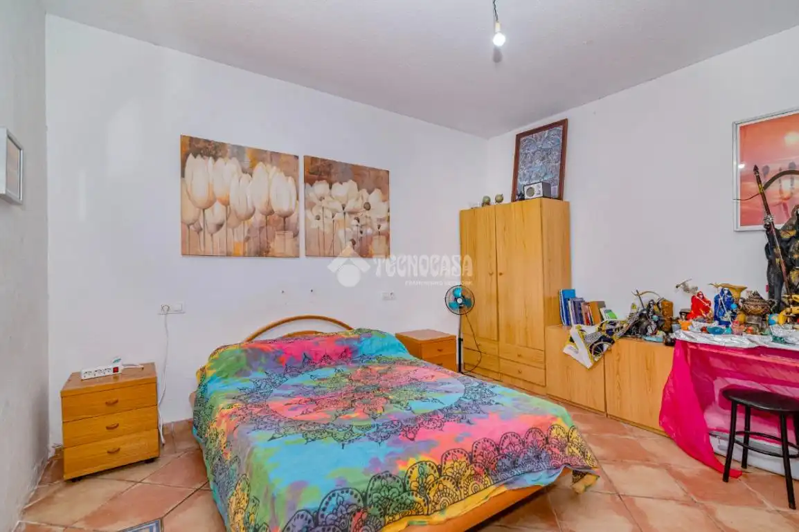 Dormitori de Casa adosada en venda en La Zubia amb Terrassa i Piscina comunitària
