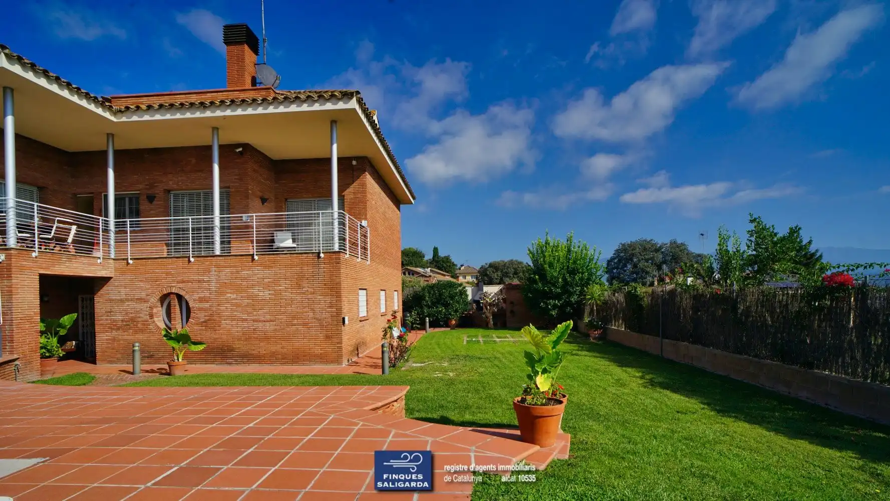 Jardín de Casa o chalet en venta en Canovelles con Aire acondicionado, Calefacción y Terraza
