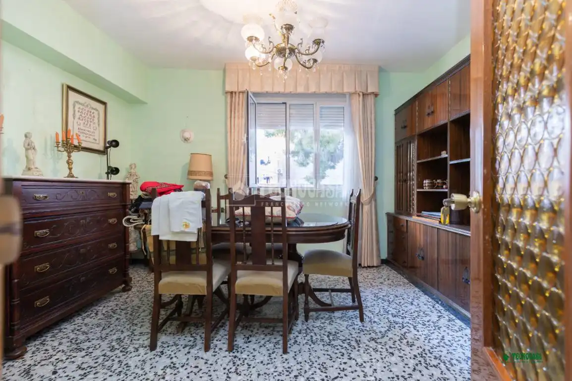 Comedor de Piso en venta en Almería con Aire acondicionado