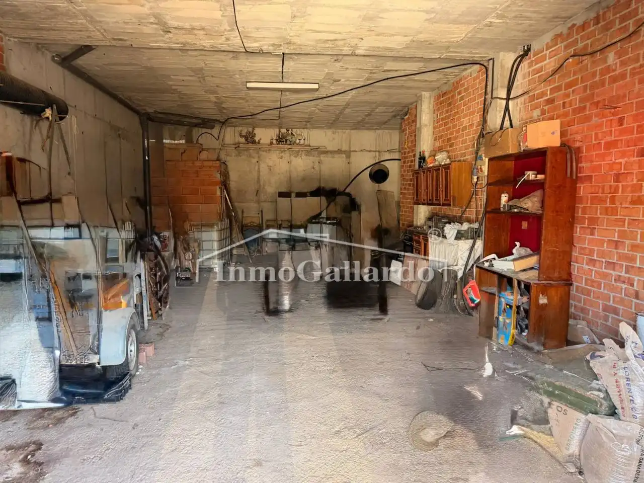 Nave industrial en venta en Moclinejo