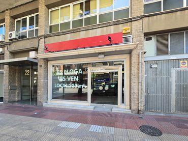 Business premises to rent in ALCALDE ROVIRA ROURE