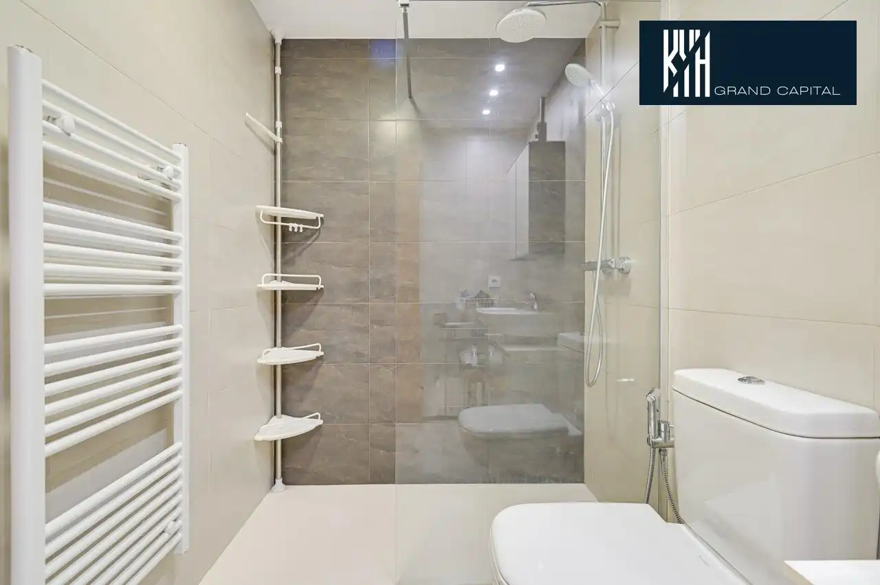 Piso con ascensor en venta en NARCIS MONTURIOL-STA EUGE, imagen 38