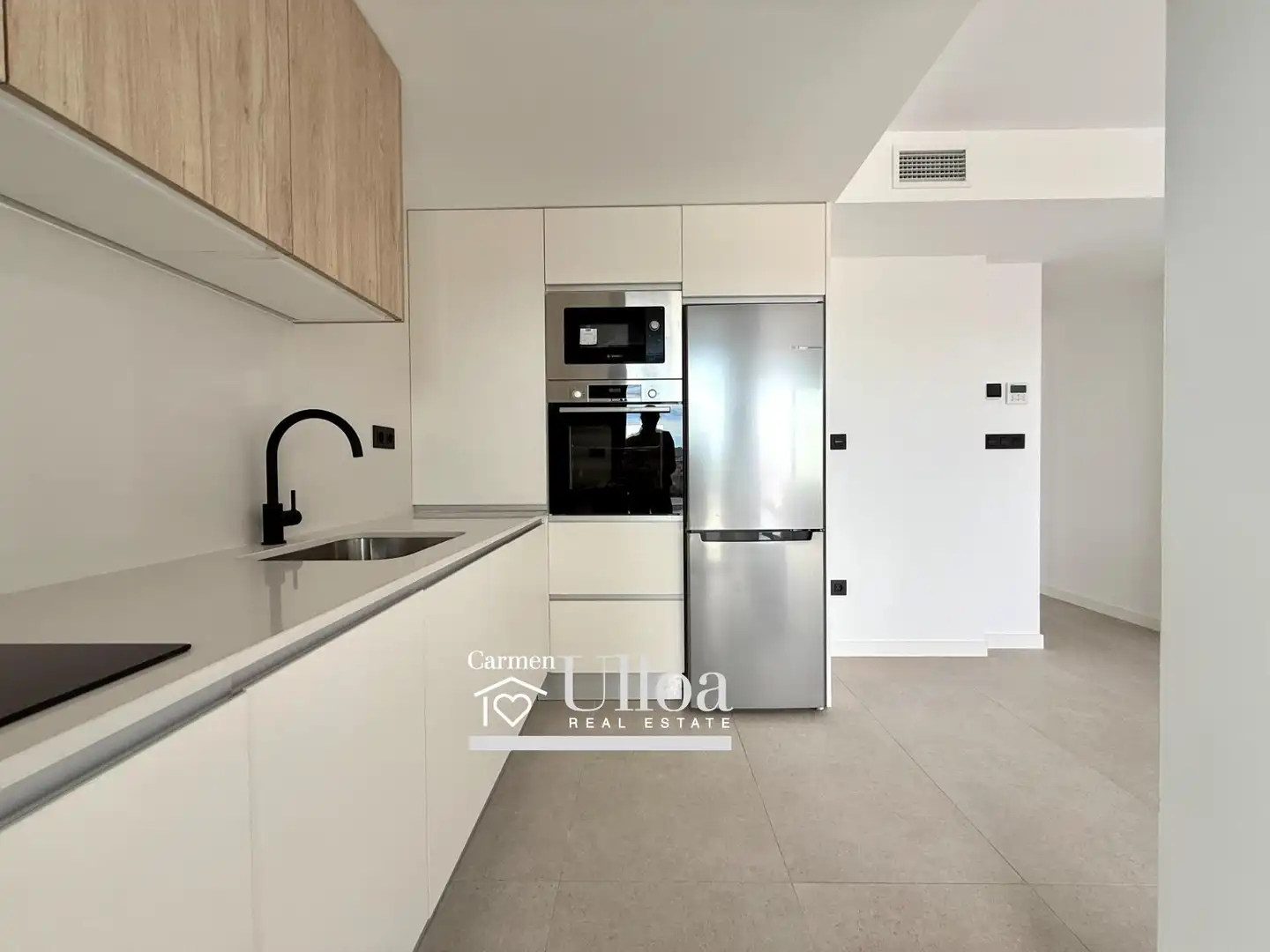 Küche von Wohnung zum Verkauf in Mutxamel mit Klimaanlage, Heizung und Privatgarten