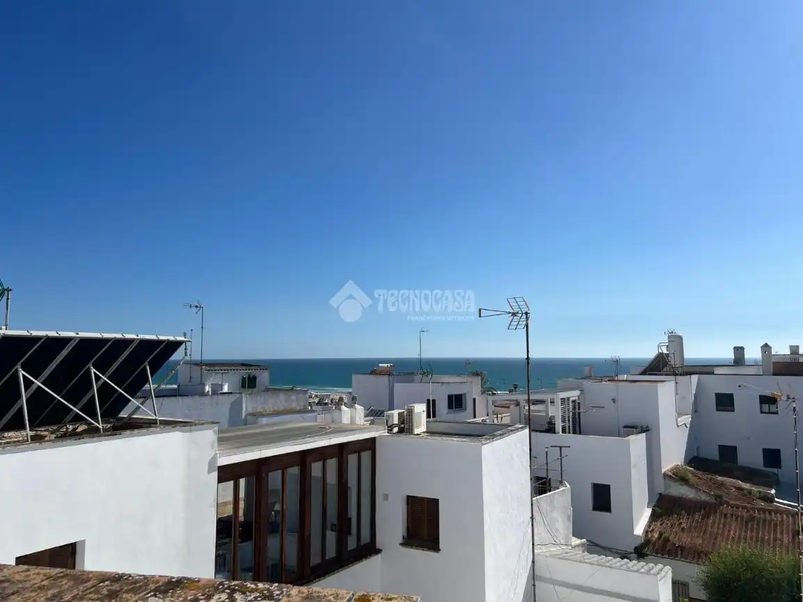 Vista exterior de Piso en venta en Conil de la Frontera con Aire acondicionado, Calefacción y Terraza