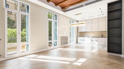 Foto 2 de Piso en venta en Sagrada Família, Barcelona Capital