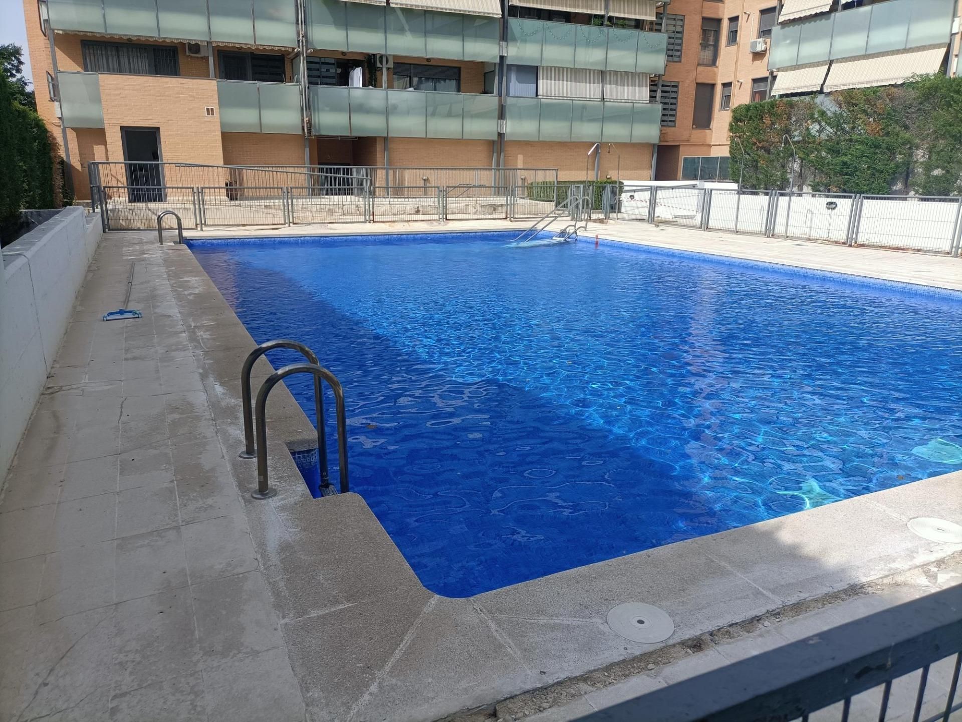 Swimming pool of Attic for sale in Valdemoro  with Heating, Private garden and Parquet flooring