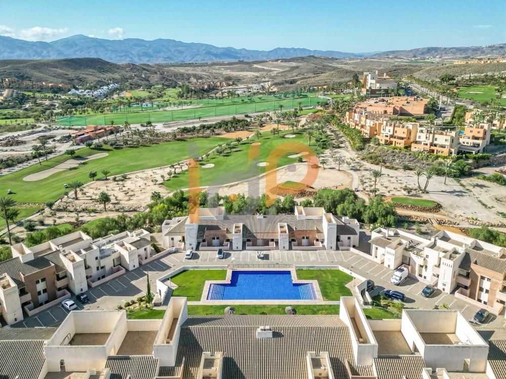 Vista exterior de Apartament en venda en Vera amb Aire condicionat, Terrassa i Moblat