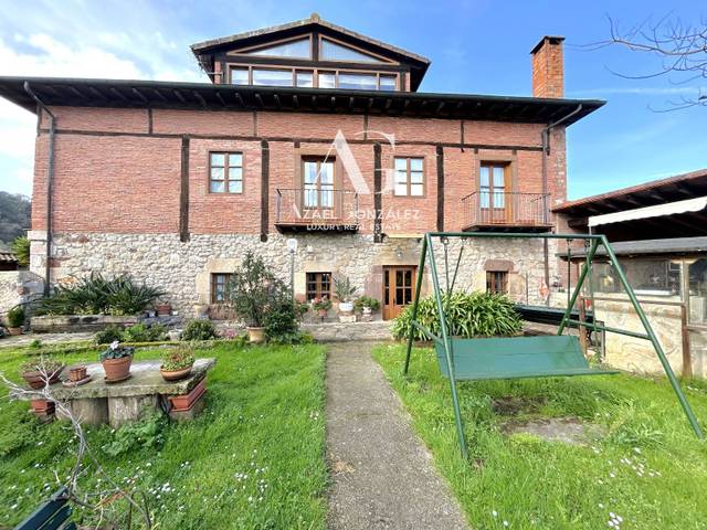 Casa-chalet en Venta en somavilla en Camargo pueblo