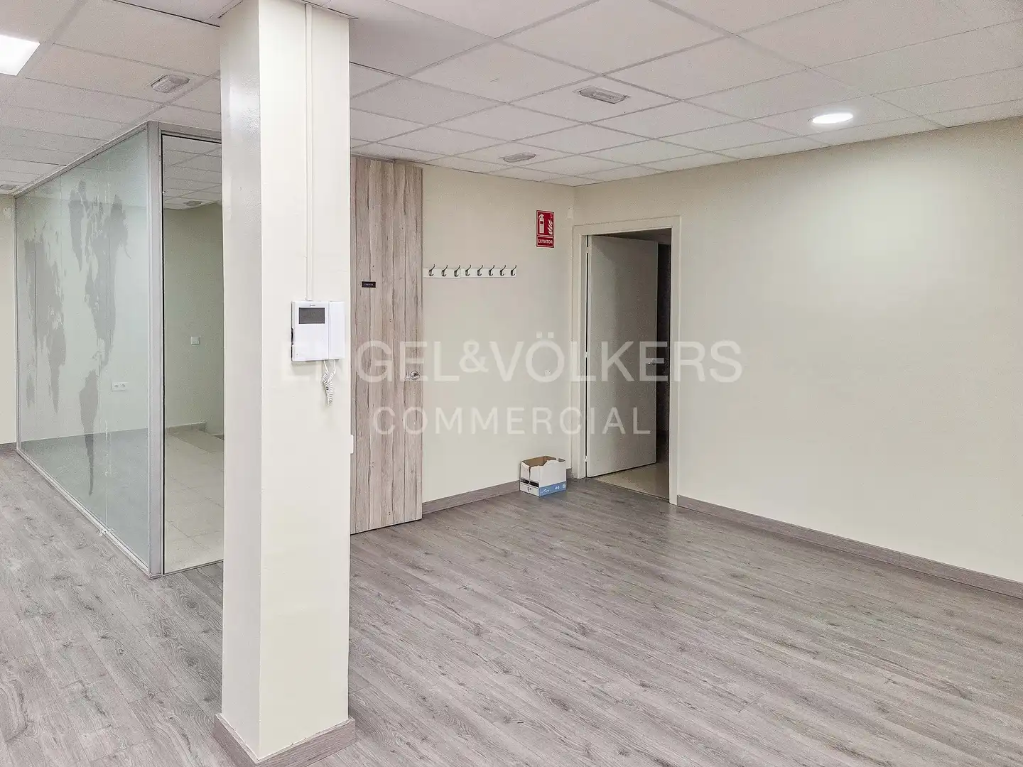 Local comercial en venda a Centre, imagen 2