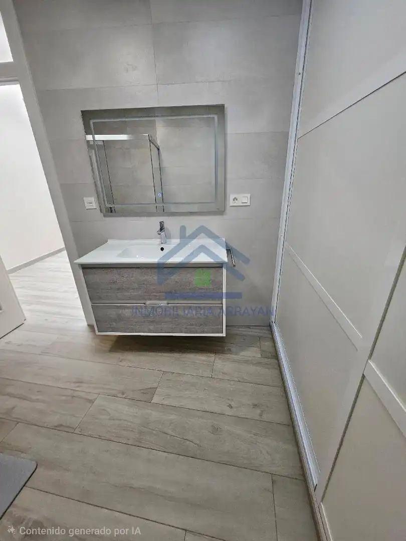 Bathroom of Houses for rent in La Zubia Ciudad
