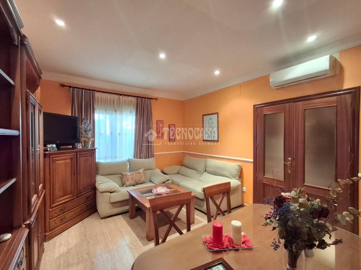 Living room of Single-family semi-detached for sale in La Carolina  with Air Conditioner
